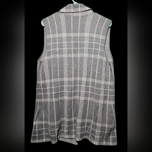 Marled Gray Checkered Vest EUC Large PTP 22 - Picture 3 of 4